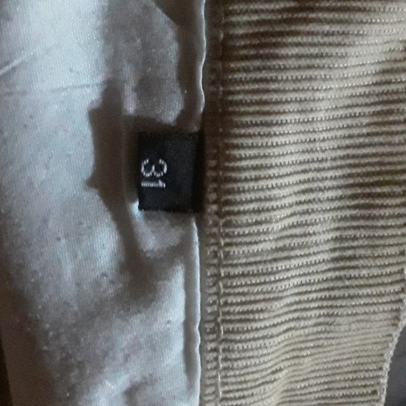 Victoria Beckham, ROCK & REPUBLIC corderoypants. y - Picture 6 of 6